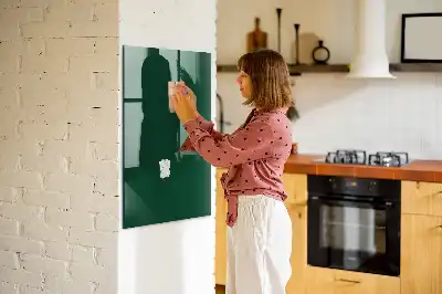 Magnetická popisovacia tabuľa fľaškovozelená