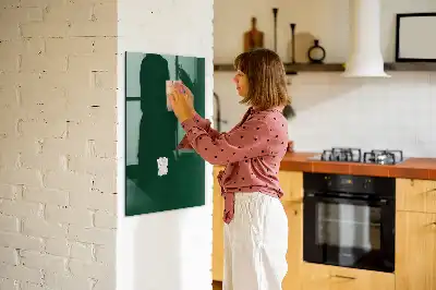 Magnetická popisovacia tabuľa fľaškovozelená