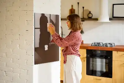 Magnetická popisovacia tabuľa v hnedej farbe