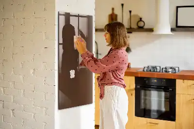 Magnetická popisovacia tabuľa v hnedej farbe