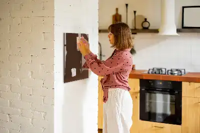 Magnetická popisovacia tabuľa v hnedej farbe