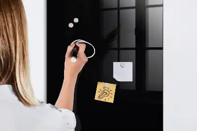 Magnetická tabuľa na kreslenie v čiernej farbe