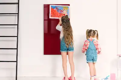 Magnetická popisovacia tabuľa bordové vyhotovenie