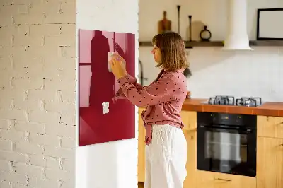 Magnetická tabuľa na kreslenie v červenej farbe
