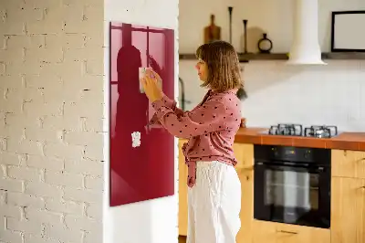 Magnetická tabuľa na kreslenie v červenej farbe