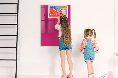 Magnetická popisovacia tabuľa v intenzívnej ružovej farbe