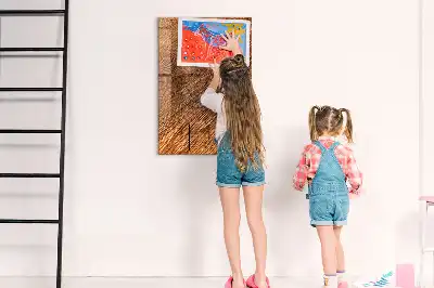 Magnetická popisovacia tabuľa vo vyhotovení v teplom odtieni dreva