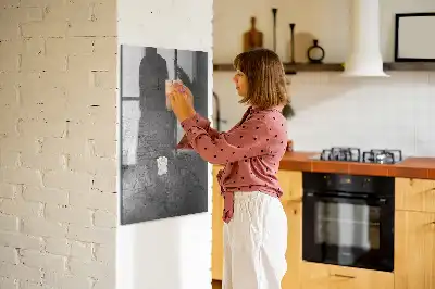 Magnetická tabuľa na kreslenie s motívom poškriabaného kovu