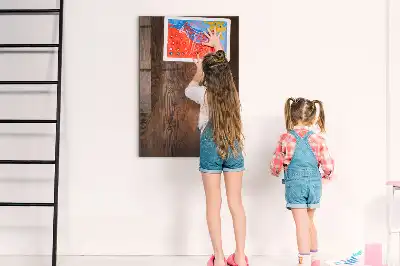 Magnetická popisovacia tabuľa v dizajne tmavého dreva