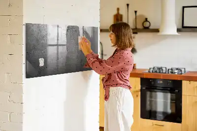 Magnetická popisovateľná tabuľa kovová
