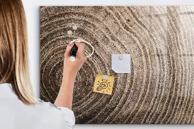 Magnetická popisovacia tabuľa v tvare kmeňa stromu