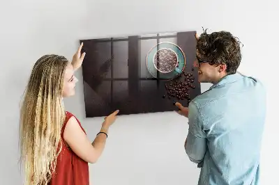 Magnetická popisovateľná tabuľa v tvare šálky kávy