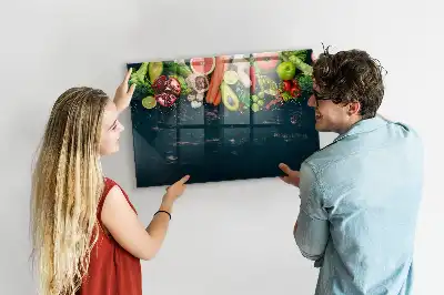 Magnetická popisovateľná tabuľa so vzorom zeleniny na stole
