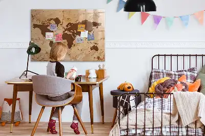 Magnetická popisovateľná tabuľa s motívom vintage mapy sveta