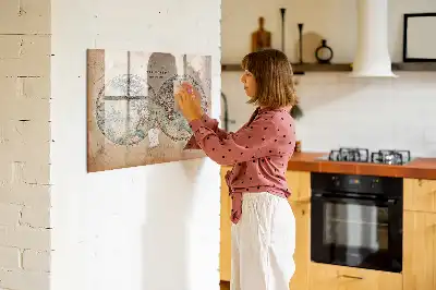 Magnetická popisovacia tabuľa v tvare mapy sveta