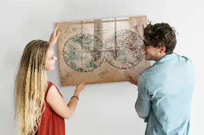 Magnetická popisovacia tabuľa v tvare mapy sveta