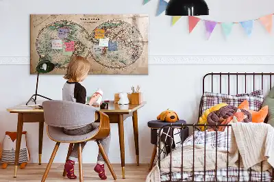 Magnetická popisovacia tabuľa v tvare mapy sveta