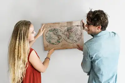 Magnetická popisovacia tabuľa v tvare mapy sveta