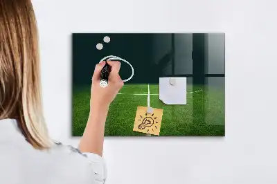 Magnetická popisovateľná tabuľa s motívom futbalového ihriska