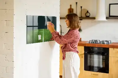Magnetická popisovateľná tabuľa s motívom futbalového ihriska
