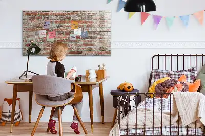 Magnetická popisovateľná tabuľa s motívom tehlovej steny