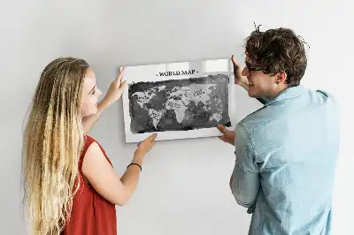 Magnetická popisovateľná tabuľa s motívom retro mapy sveta