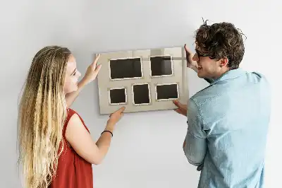 Magnetická popisovacia tabuľa s retro rámikmi