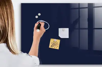 Magnetická popisovateľná tabuľa v tmavej tmavomodrej farbe