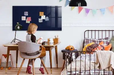 Magnetická popisovateľná tabuľa v tmavej tmavomodrej farbe
