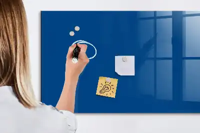 Magnetická popisovacia tabuľa v námorníckej modrej farbe