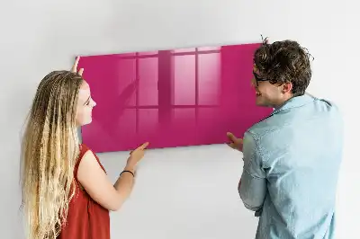 Magnetická popisovateľná tabuľa v intenzívnej ružovej farbe