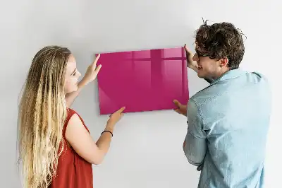 Magnetická popisovateľná tabuľa v intenzívnej ružovej farbe