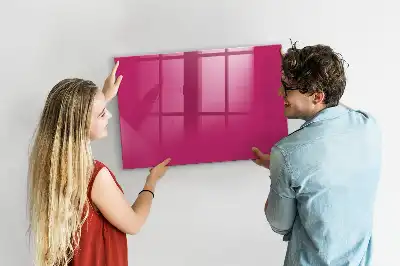 Magnetická popisovateľná tabuľa v intenzívnej ružovej farbe