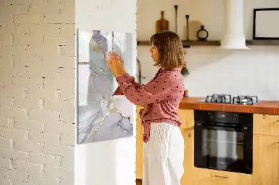 Magnetická kresliaca tabuľa v dizajne dekoratívneho mramoru