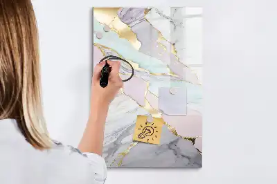 Magnetická kresliaca tabuľa v dizajne dekoratívneho mramoru