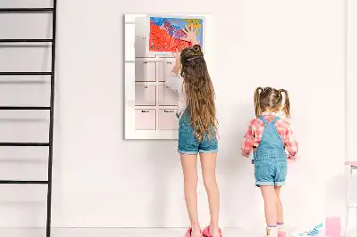 Magnetická kresliaca tabuľa na narodeninový kalendár