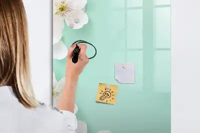 Magnetická kresliaca tabuľa v dizajne kvitnúce kvety