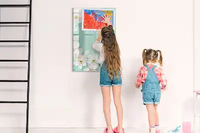 Magnetická kresliaca tabuľa v dizajne kvitnúce kvety