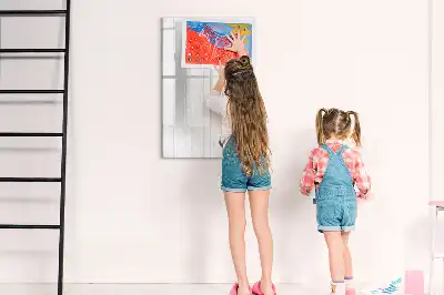 Magnetická kresliaca tabuľa z prírodného dreva