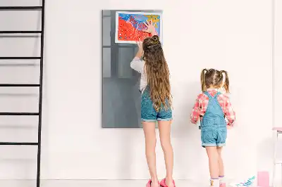 Magnetická kresliaca tabuľa so vzorom sivej abstraktnej vlny