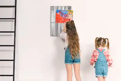 Magnetická kresliaca tabuľa z maľovaného dreva