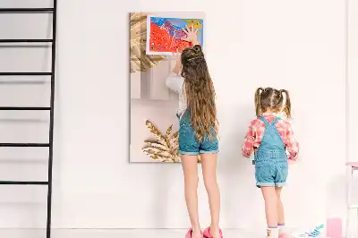 Magnetická kresliaca tabuľa v dizajne so zlatými listami