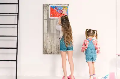 Magnetická kresliaca tabuľa drevená