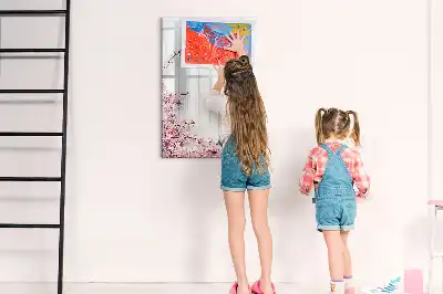 Magnetická kresliaca tabuľa s motívom kvety na dreve