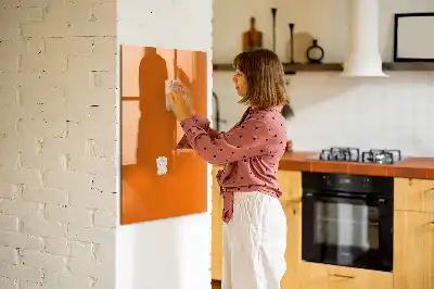 Magnetická tabuľa na kreslenie oranžové vyhotovenie