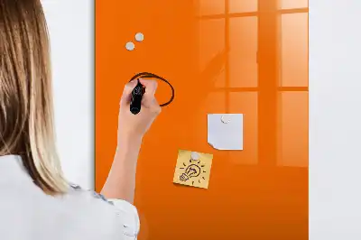 Magnetická tabuľa na kreslenie oranžové vyhotovenie
