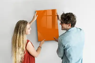 Magnetická tabuľa na kreslenie oranžové vyhotovenie
