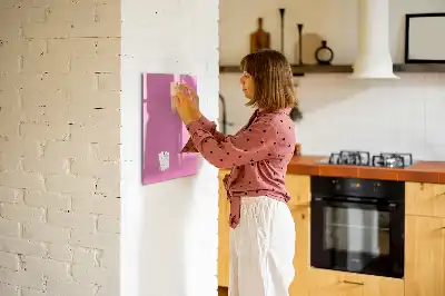 Magnetická kresliaca tabuľa v ružovej farbe