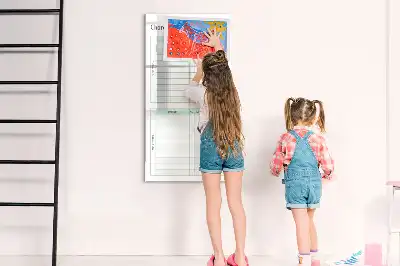 Magnetická kresliaca tabuľa na plnenie povinností