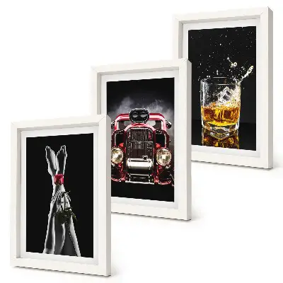 Ženské nohy s ružou, starým autom a pohárom whisky triptych v ráme